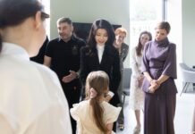 Первые леди Украины и Южной Кореи посетили Центр защиты прав ребёнка в Киеве
