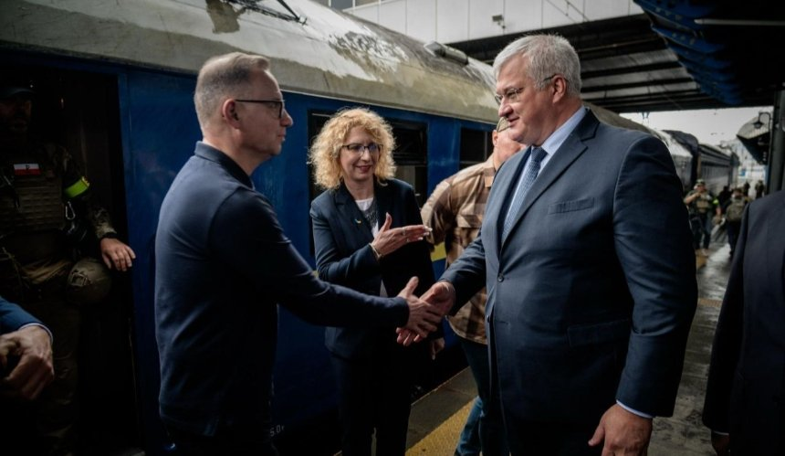 Президент Польщі Дуда прибув до Києва: зустріч із Зеленським напередодні завершення каденції