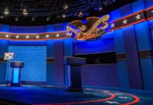 США входять у фазу активної політичної боротьби