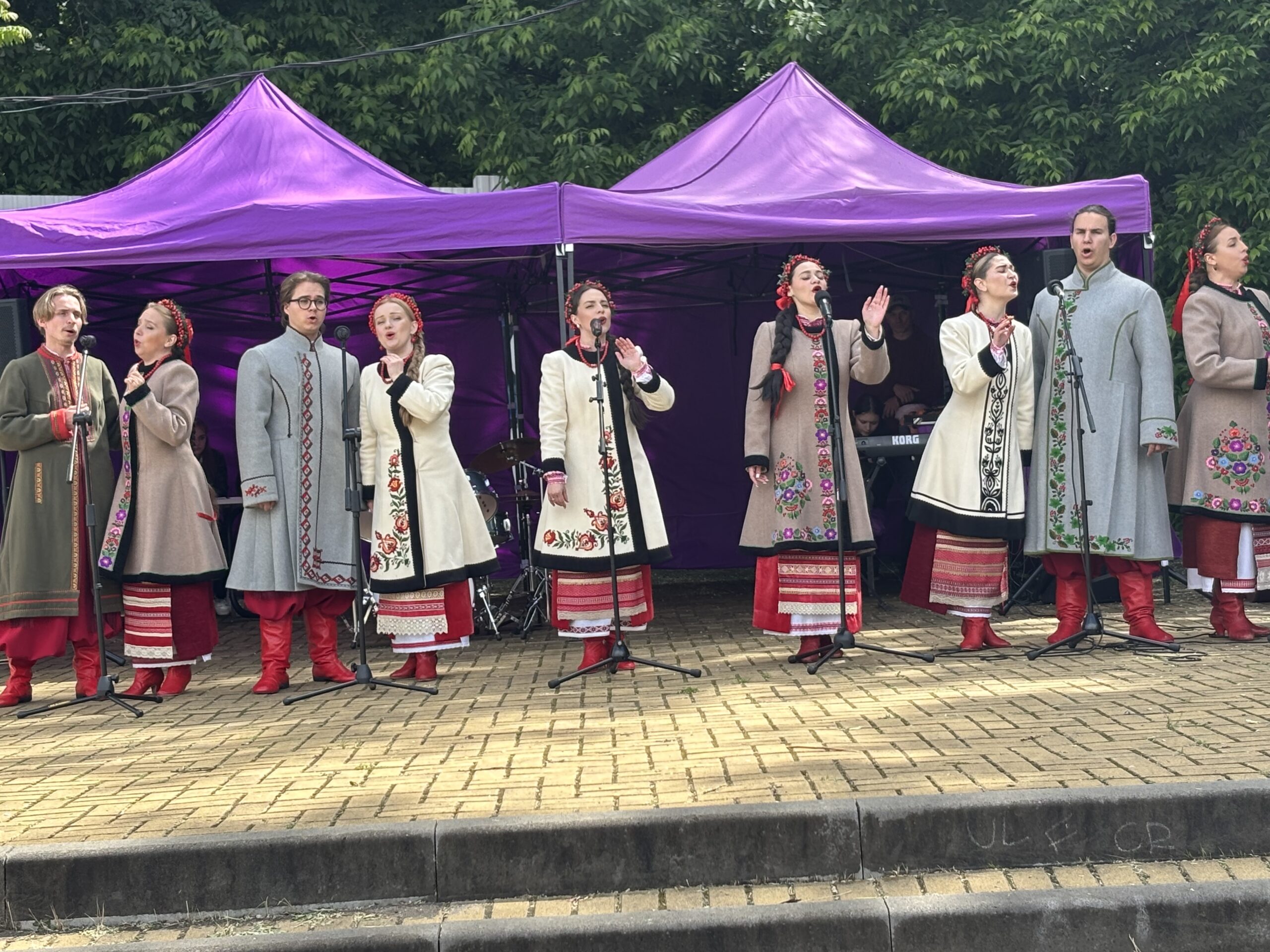 На Андріївському узвозі відбувся всеукраїнський культурно-мистецький проєкт «Узвіз Єдності»