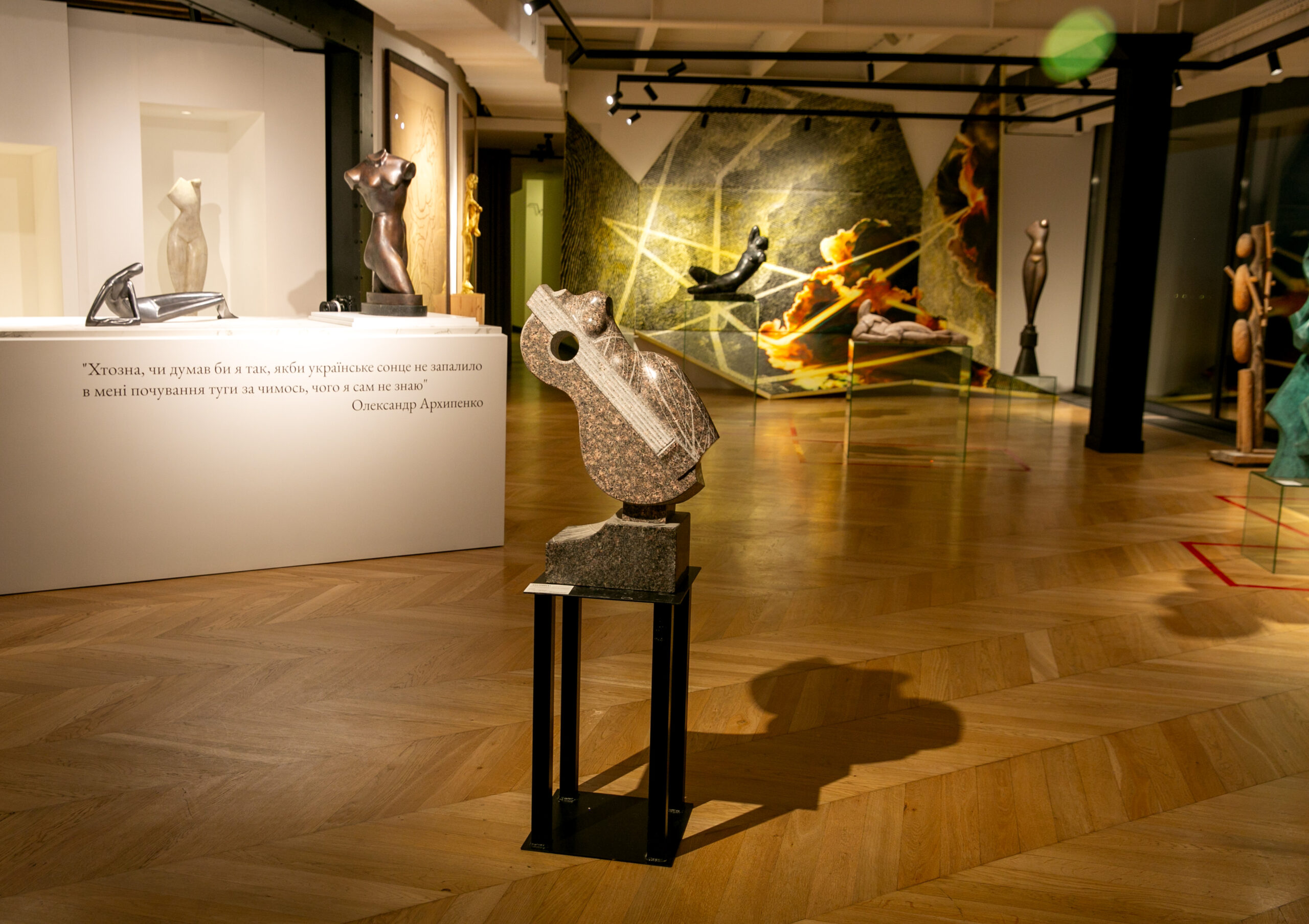 «INDEPENDENT»: в Art Ukraine Gallery відкрили виставку про свободу українського мистецтва